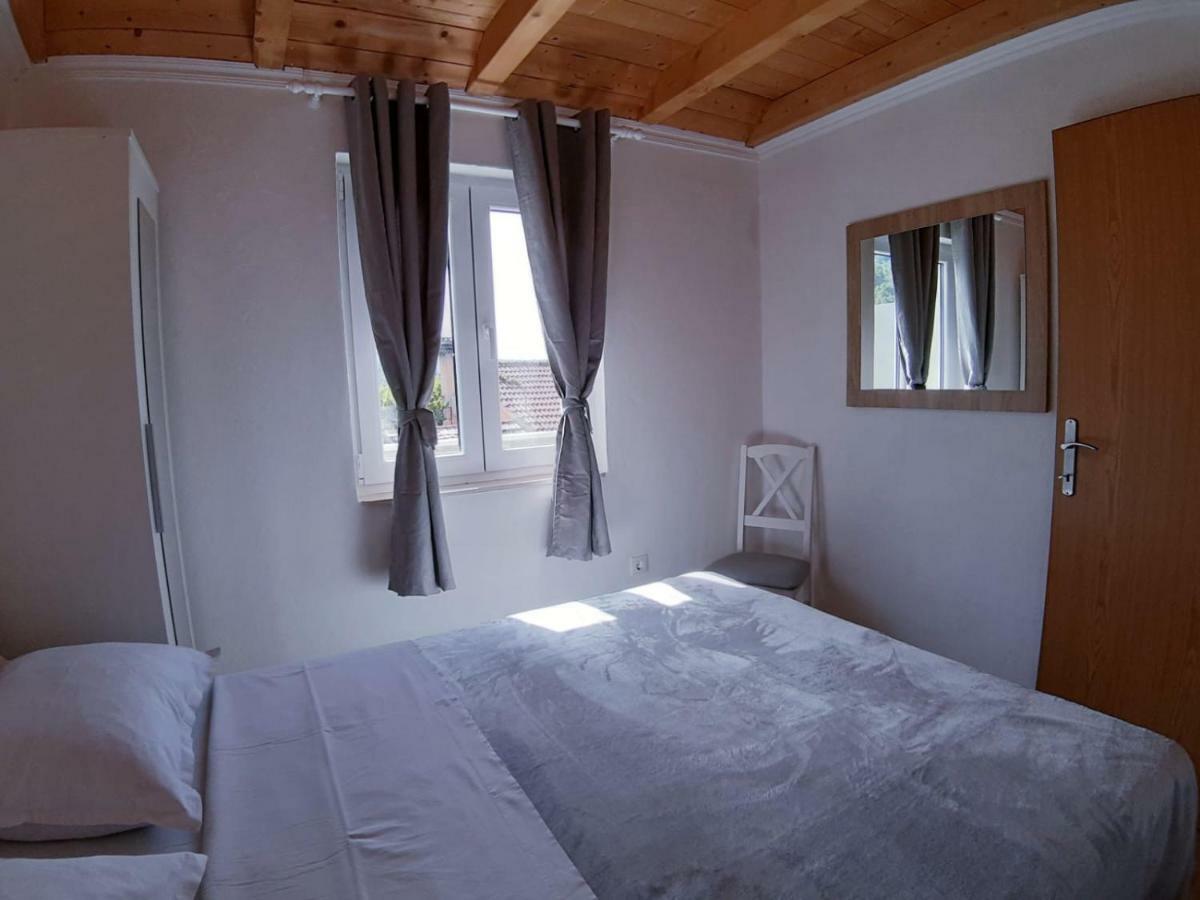 Kuca Za Odmor Dobrila Hotel Jelsa  Eksteriør billede